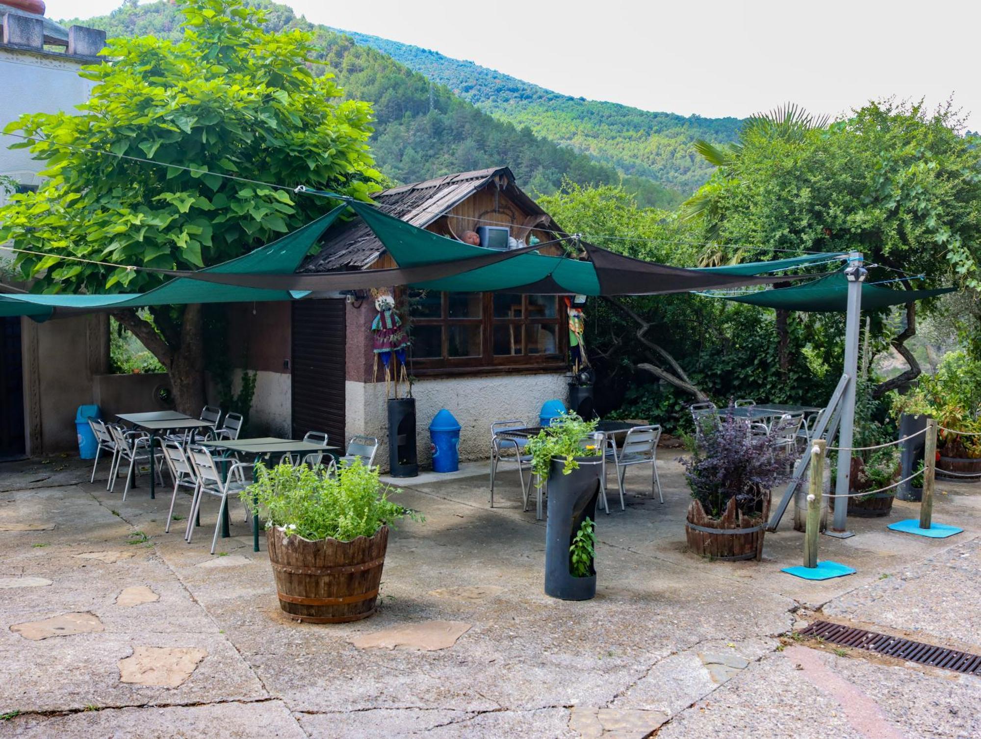 Las Bodegas De Claveria El Humo de Muro Exterior foto