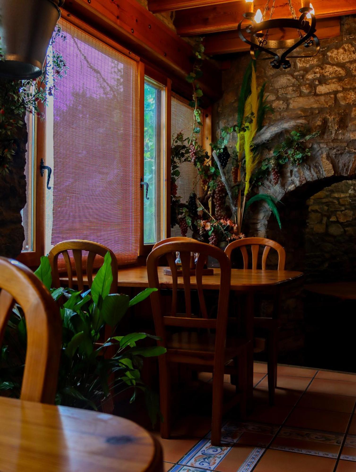 Las Bodegas De Claveria El Humo de Muro Exterior foto
